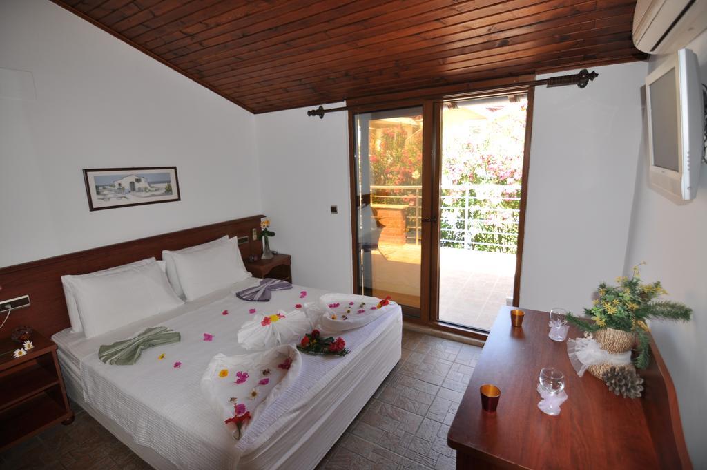 Longhouse Inn Hotel Dalyan Pokoj fotografie