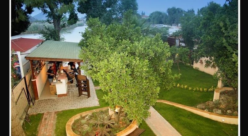 Longhouse Inn Hotel Dalyan Exteriér fotografie