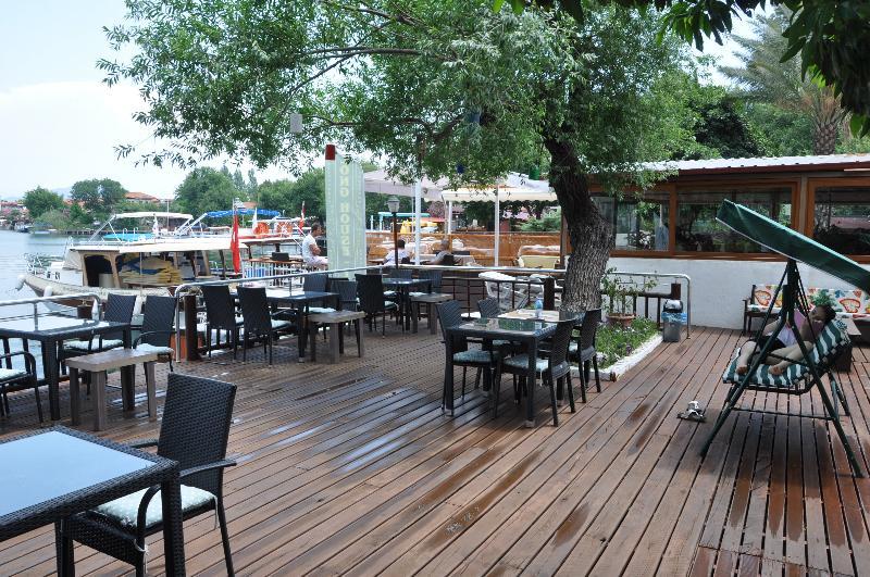 Longhouse Inn Hotel Dalyan Exteriér fotografie