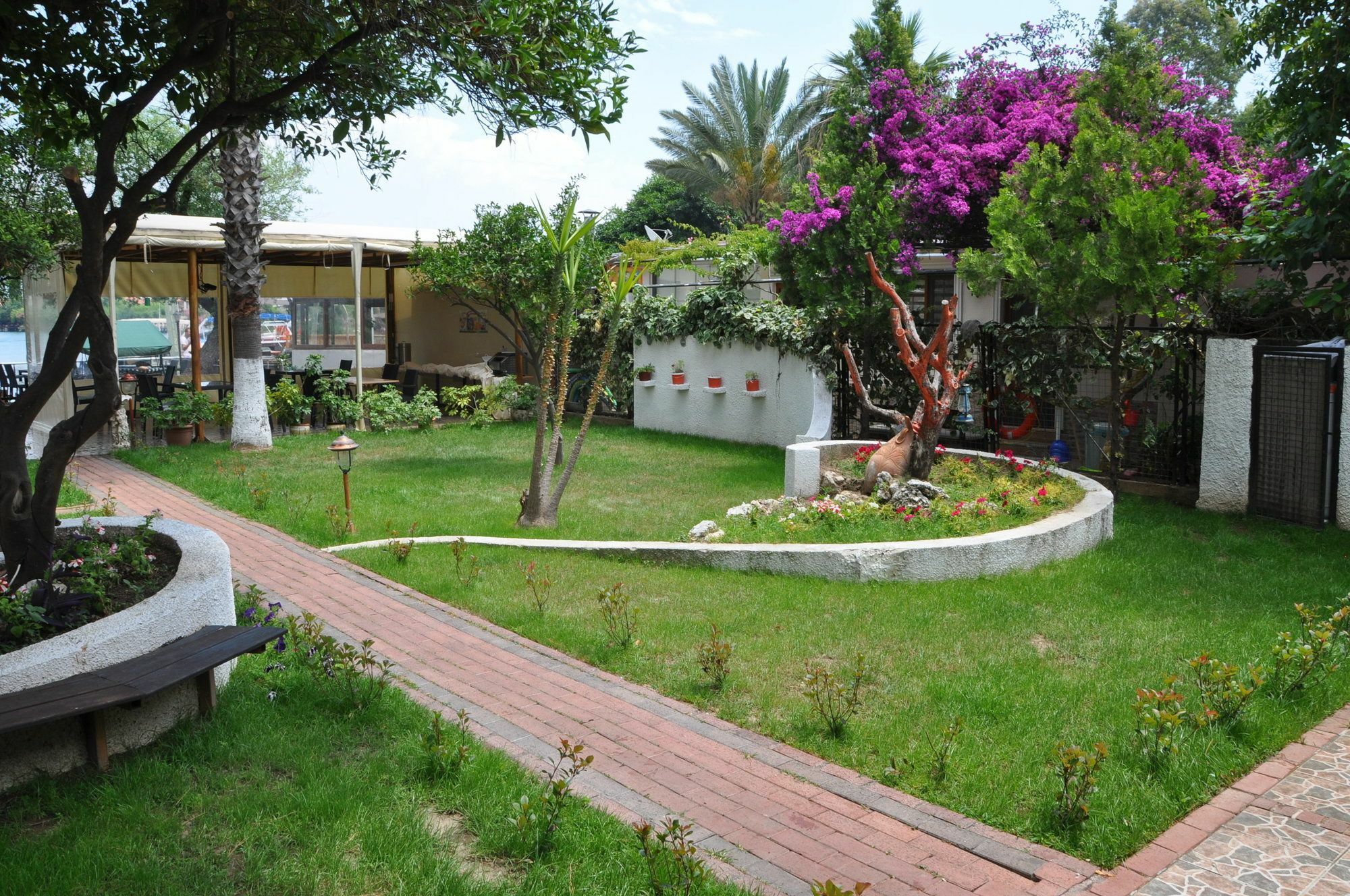 Longhouse Inn Hotel Dalyan Exteriér fotografie