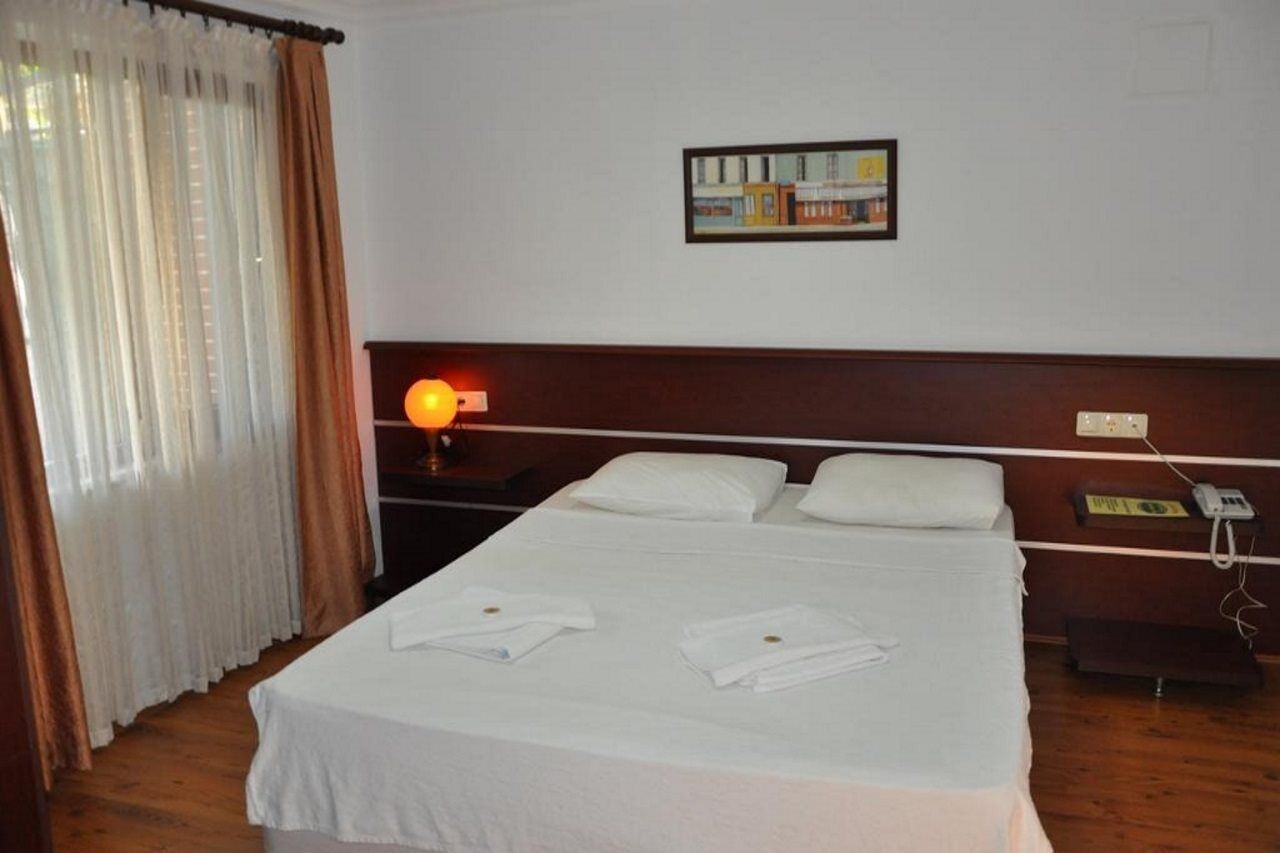 Longhouse Inn Hotel Dalyan Exteriér fotografie